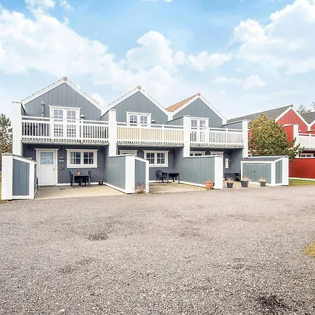Semesterbostad 4 Person In Blavand-by Traum